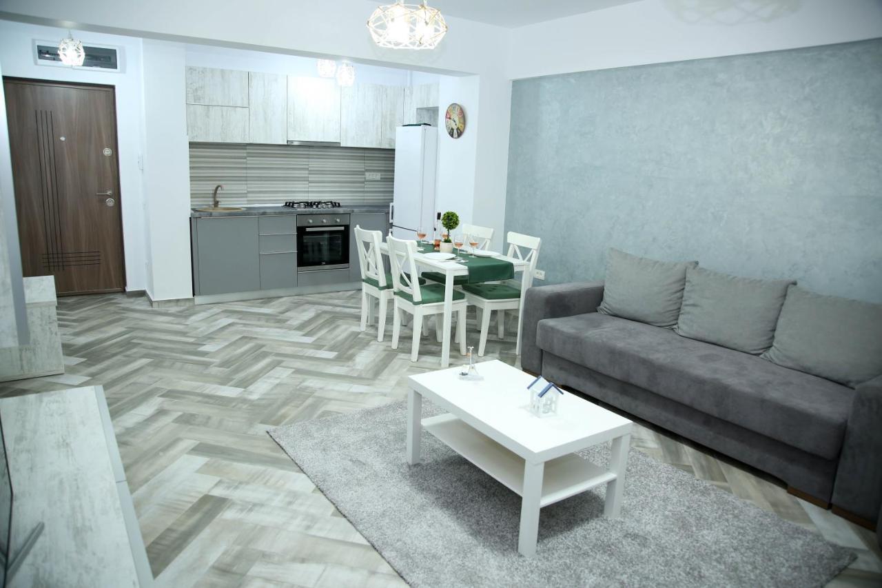 Myamar Apartment Mamaia Εξωτερικό φωτογραφία