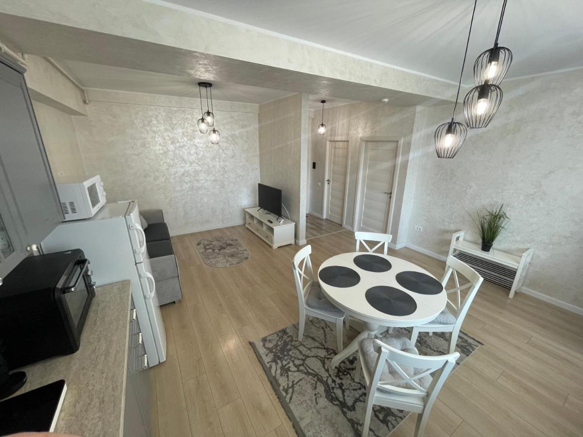 Myamar Apartment Mamaia Εξωτερικό φωτογραφία