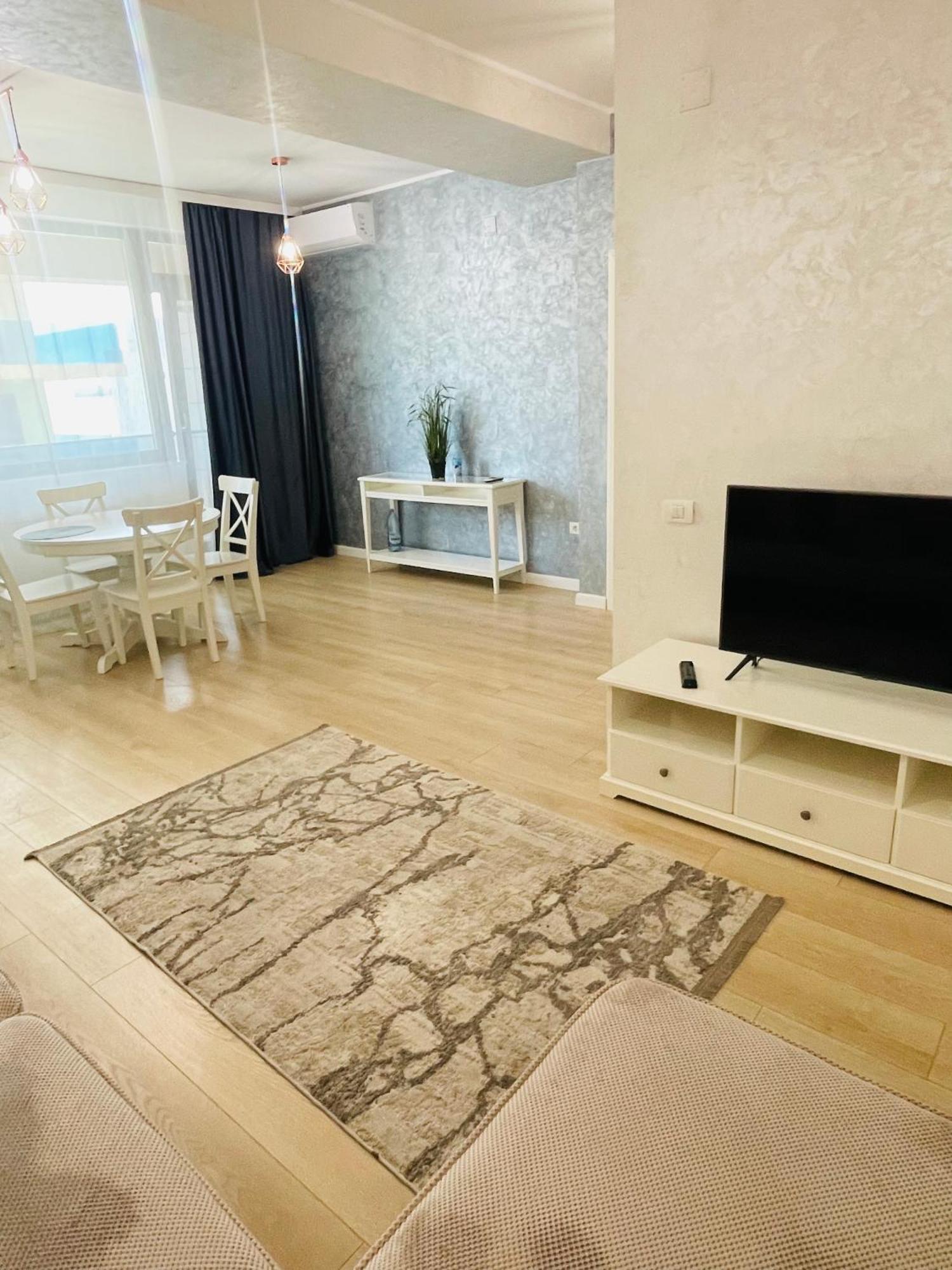 Myamar Apartment Mamaia Εξωτερικό φωτογραφία